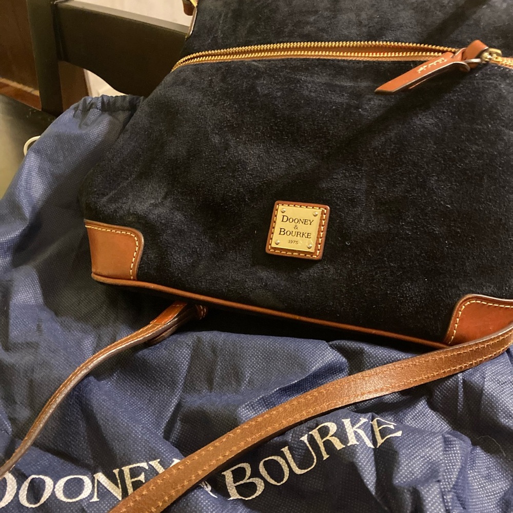 Dooney & Bourke